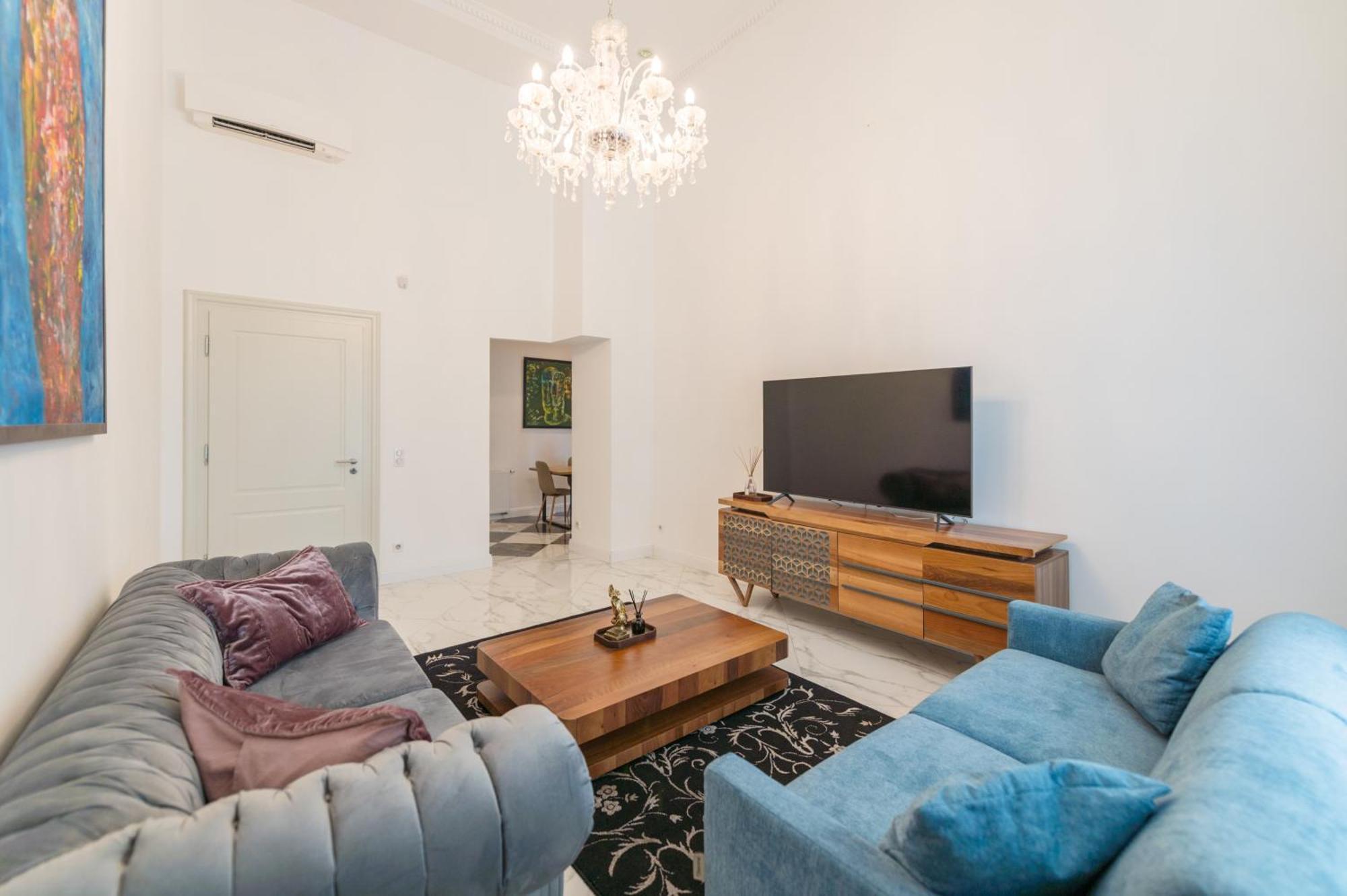 Zoya Luxury Residence Βουδαπέστη Εξωτερικό φωτογραφία The living room