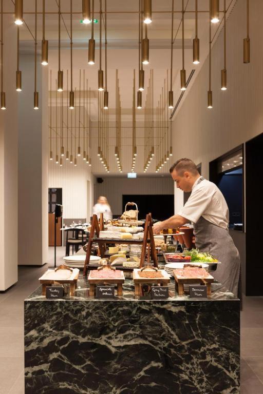 Zoya Luxury Residence Βουδαπέστη Εξωτερικό φωτογραφία The kitchen